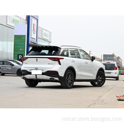 FAW Pentium T55 2023 Model 1.5t Automatische Zhuoyue SUV -brandstofauto Panoramische zonnedakpetrolvoertuigen op voorraad